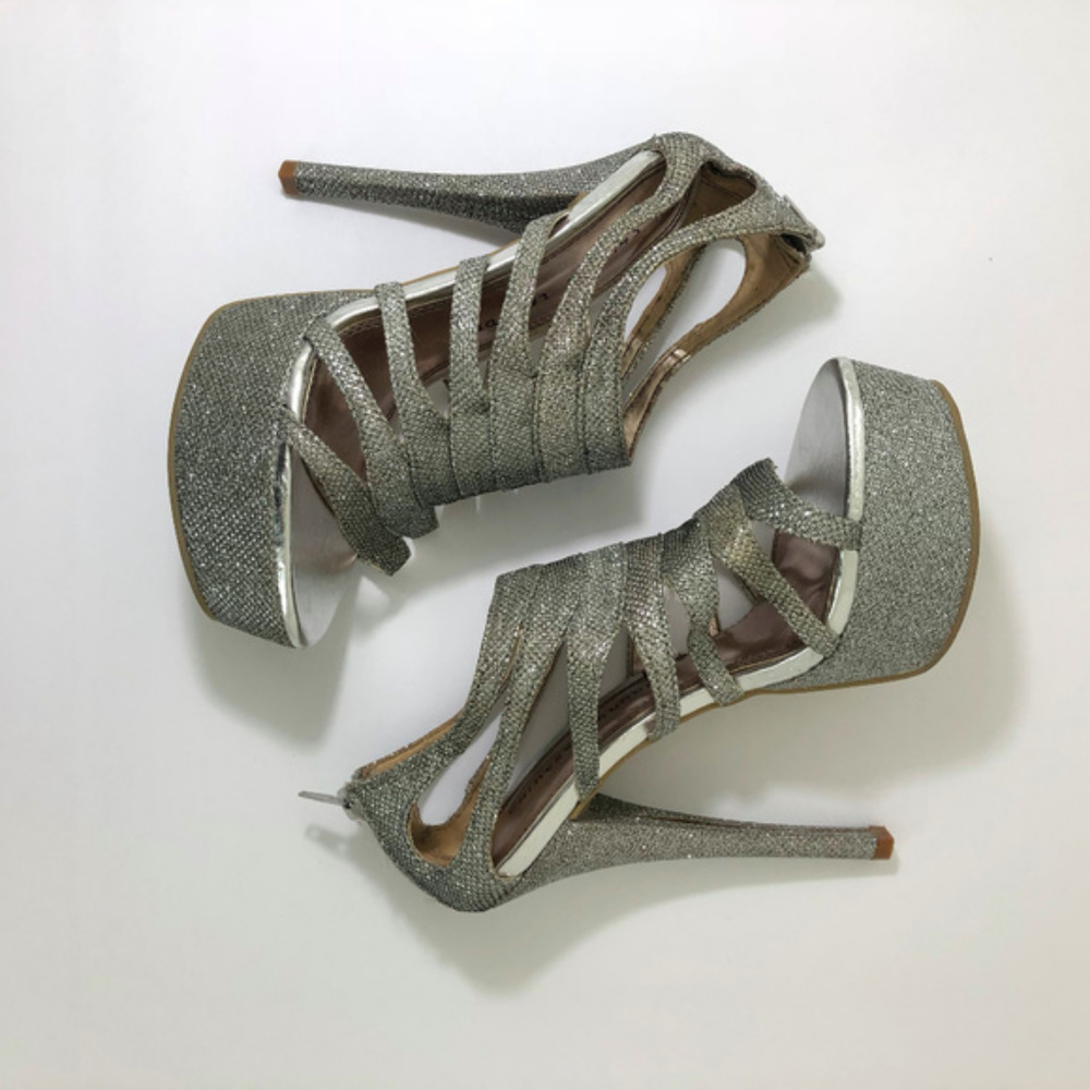 Chinese Laundry Silver Platform Open Toe Heels